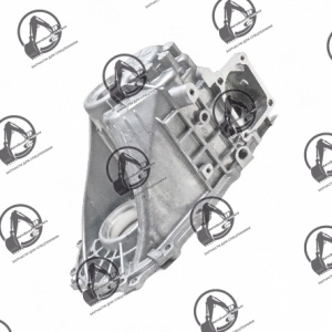 Крышка заднего корпуса КПП TEREX 6195872M1